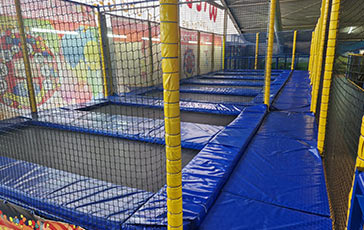 XXL Trampoline